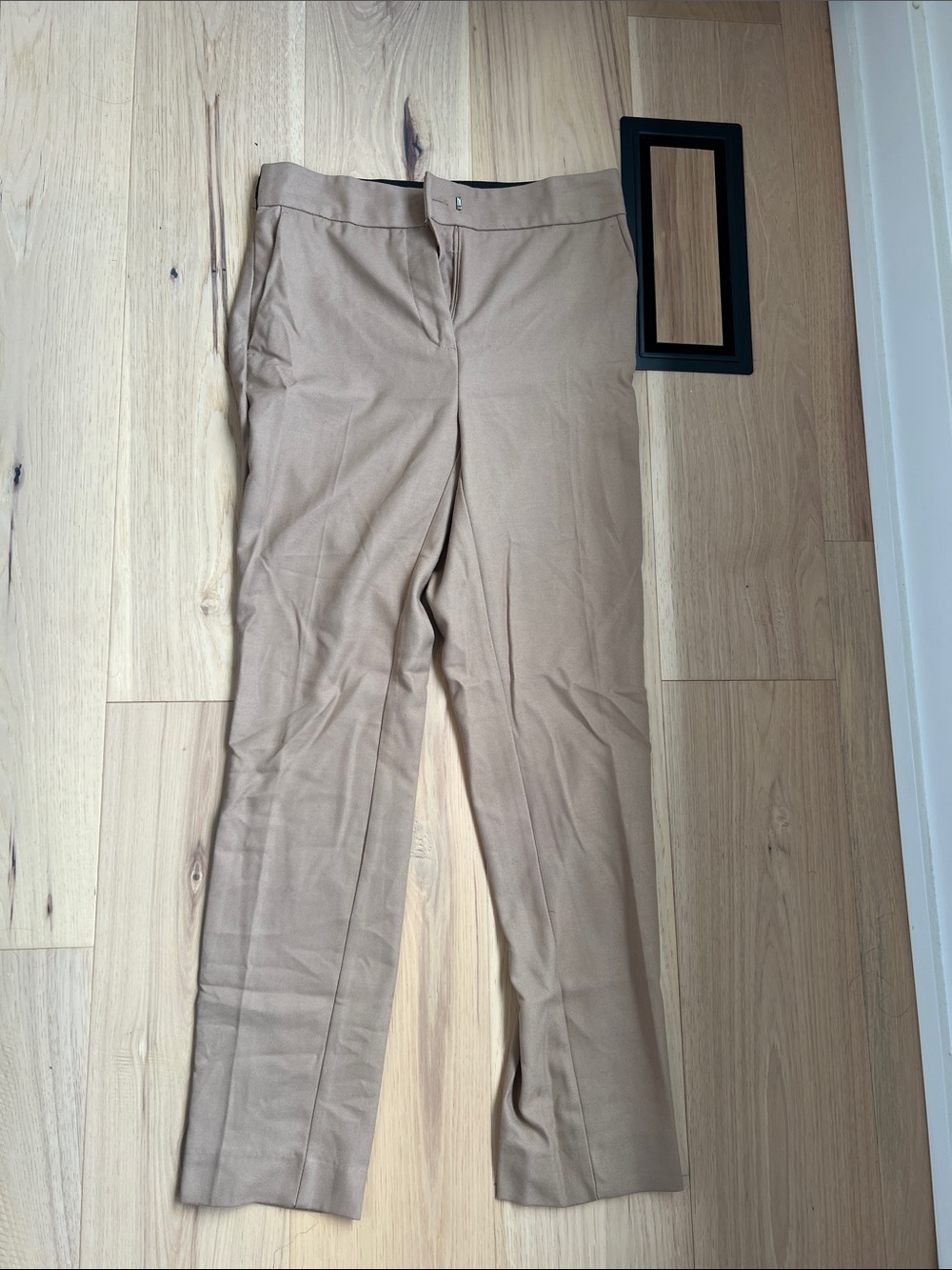 Zara Straight-Leg Tailored Pants in Camel